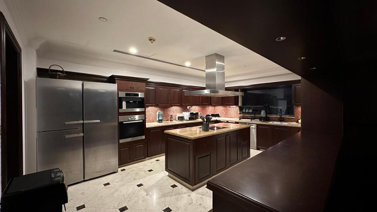 Neyar Beach Vibes - The Penthouse Vandrerhjem Dubai Eksteriør bilde
